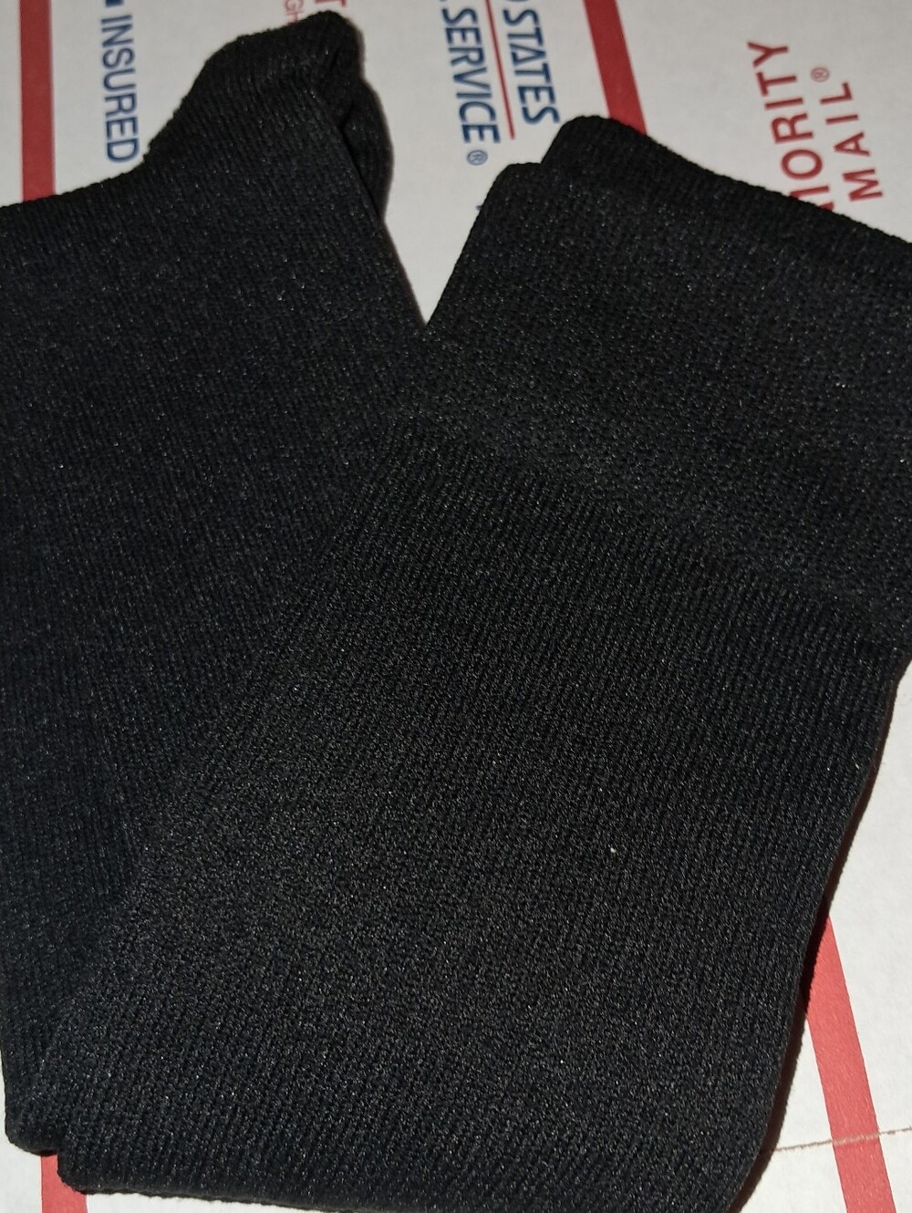 FREE with PURCHASE SOCKS Black Sz Large 15-20